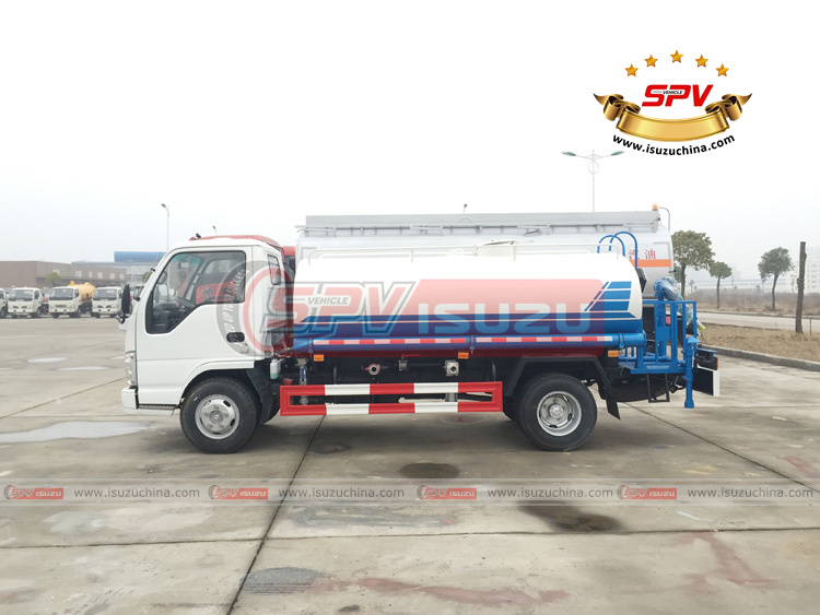 SPV Isuzuchina - 4,000 Litres Water Truck ISUZU - Left Side View