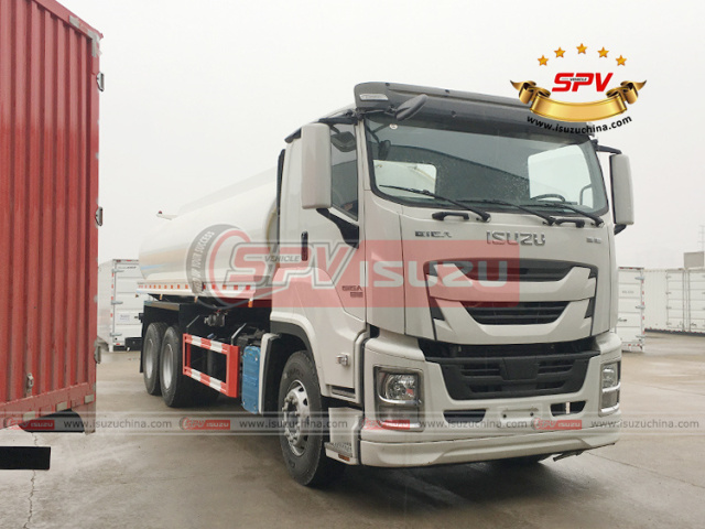 6 X 4 Water Truck ISUZU GIGA