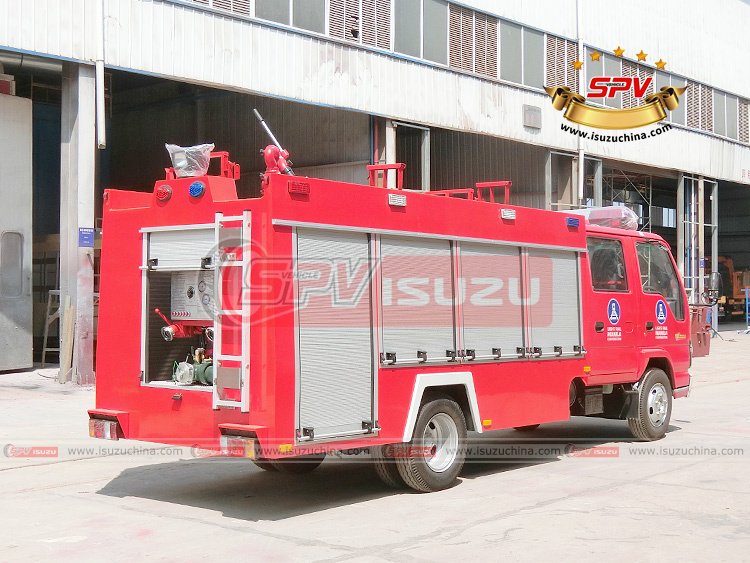 SPV Isuzuchina - 2,500L Fire Fighting Engine ISUZU - Right Back Side View