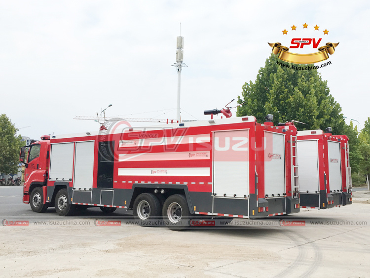SPV Isuzuchina - ISUZU 17,000L Dry-Powder Fire Fighting Truck - Left Back Side View