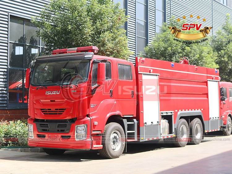 SPV Isuzuchina - ISUZU GIGA 12,000 Litres Firefighter Truck - Left Front Side View 