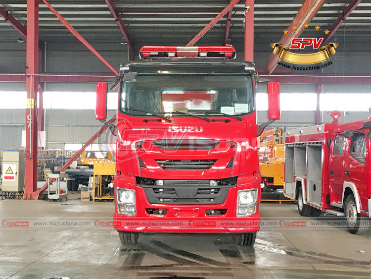 SPV Isuzuchina - ISUZU 12,000L Foam Fire Truck - Front Side View