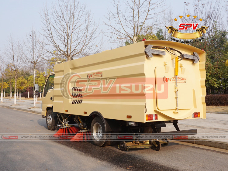 SPV Isuzuchina - ISUZU Road Sweeper Truck - Left Back Side View