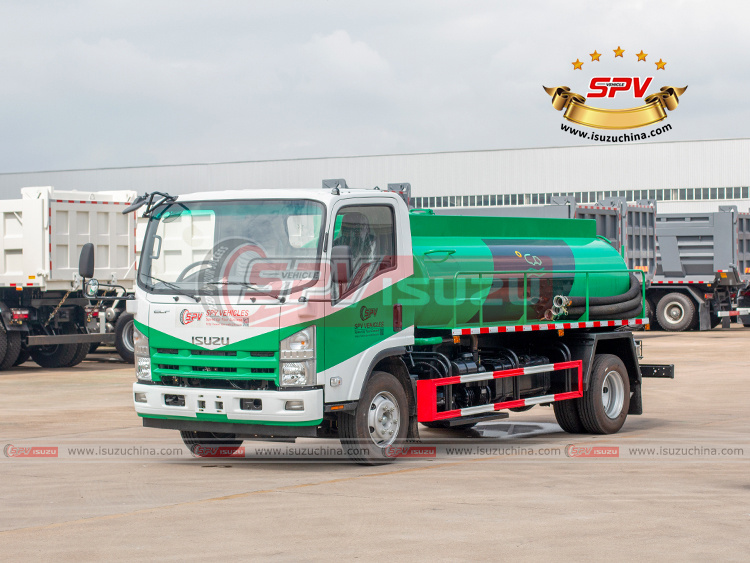 SPV Isuzuchina - 5,000L Excrement Suction Truck ISUZU - Left Front Side View