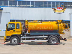 Combined Sewer Cleaning Truck