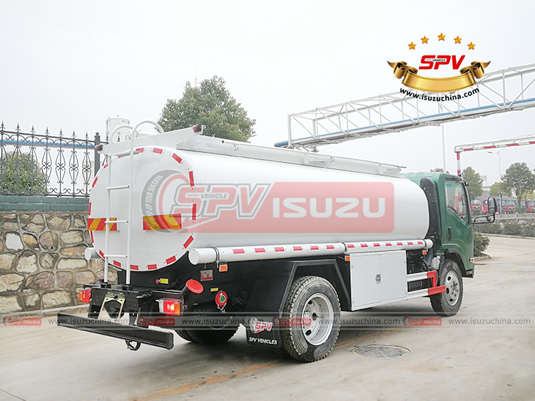 SPV Isuzuchina - 10,000L Diesel Refueler Truck ISUZU - Rear Right Side View