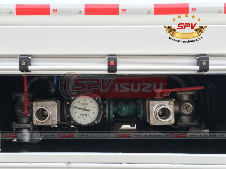 SPV Isuzuchina - 4,000 Litres Stainless Steel Fuel Truck ISUZU - Flow Meter