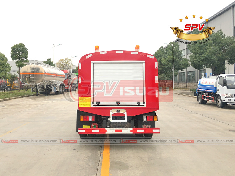 SPV Isuzuchina - 5,000L Mobile Fule Filling Truck ISUZU - Rear Side View