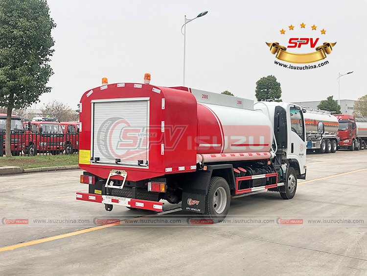 SPV Isuzuchina - 5,000L Fuel Hauling Truck ISUZU - Right Back Side View
