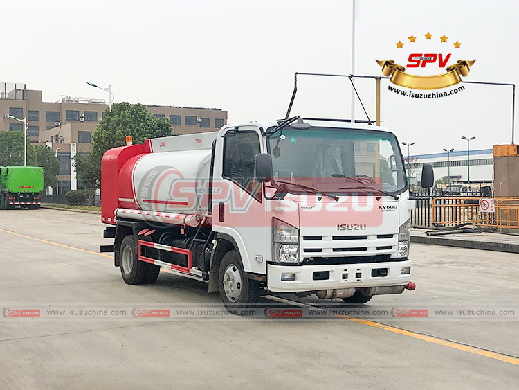 SPV Isuzuchina - 5,000L Fuel Tank Wagon ISUZU - Right Front Side View