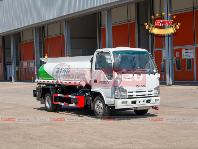 Petroleum Tank Truck ISUZU