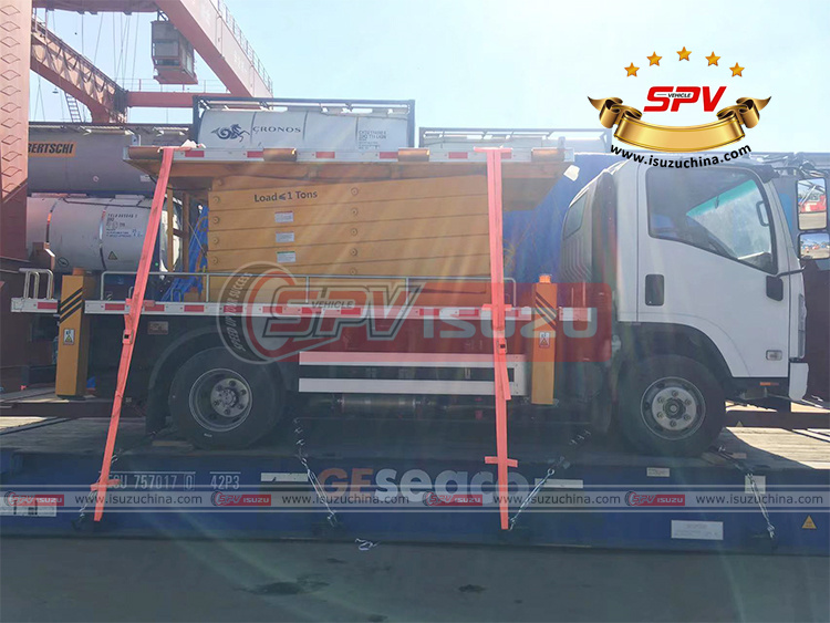 Isuzuchina - 9 Meters Aerial Working Truck to Philippines - Shanghai Port