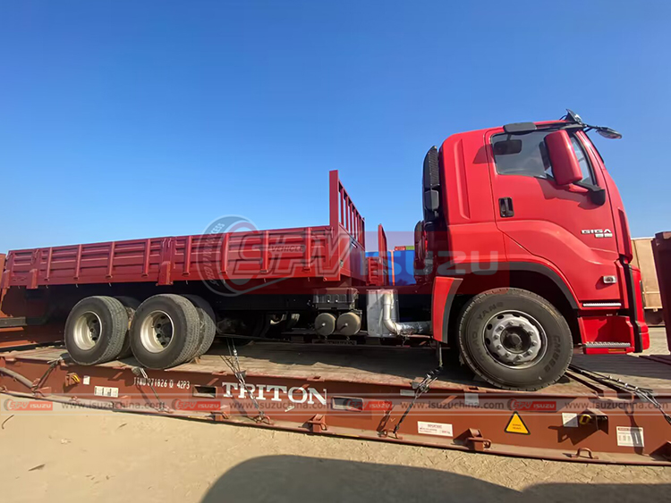 Isuzuchina - The ways of sea transport - Loading into Flat Rack