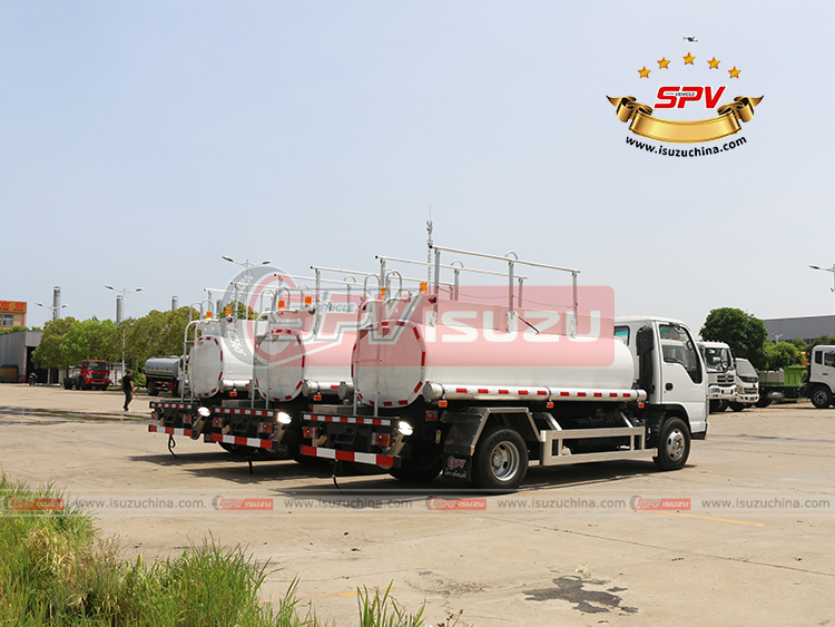 Isuzuchina - 3 Units of 4,000L Dispensing Fuel Truck ISUZU - Right Back Side View