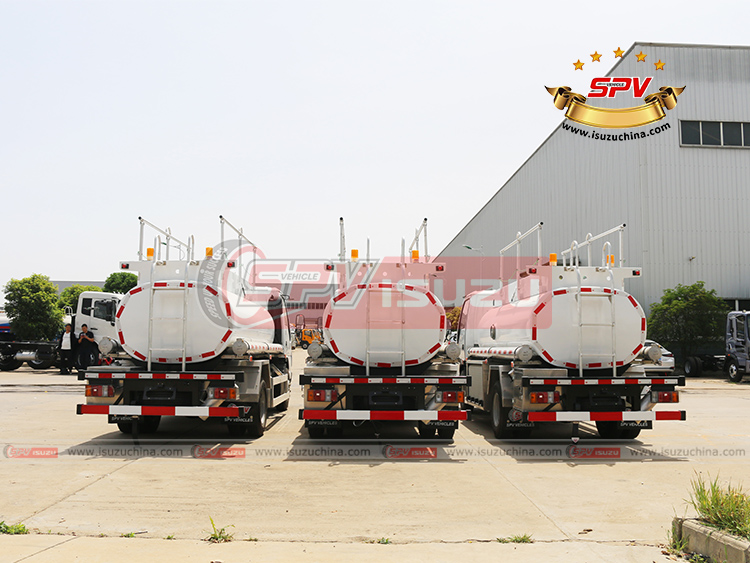 Isuzuchina - 3 Units of 4,000L Dispensing Diesel Truck ISUZU - Rear Side View
