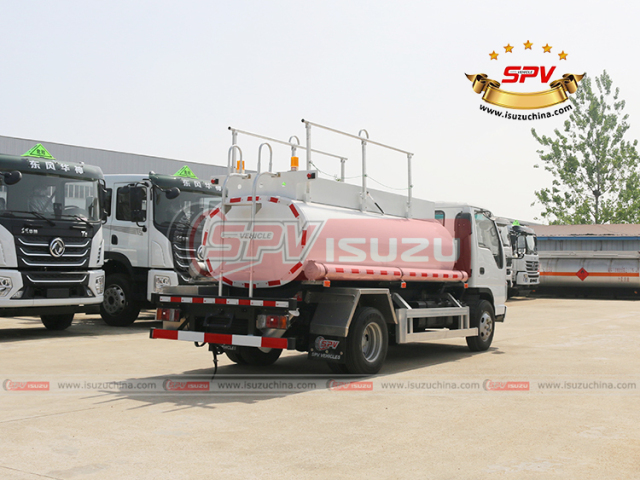 Refueling Tank Truck ISUZU