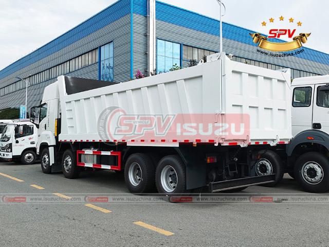 GIGA Tipper Truck ISUZU