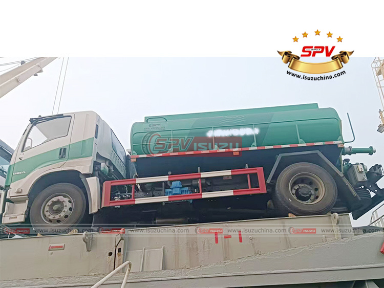 1Unit of Fecal Sution Truck (10000Litres) Was Loading in Tianjin Port