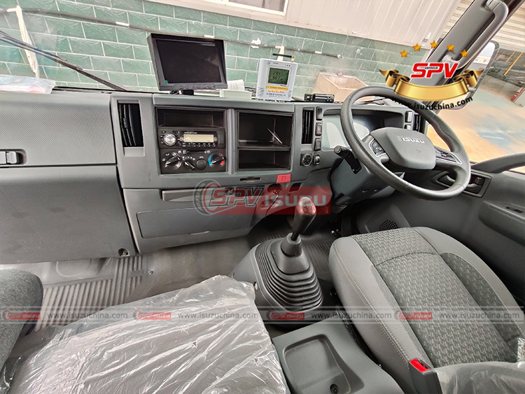 Cabin of 1 Unit of ISUZU Freezer Lorry