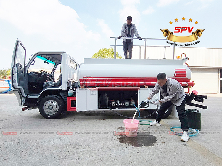 Testing of ISUZU Refueling Truck