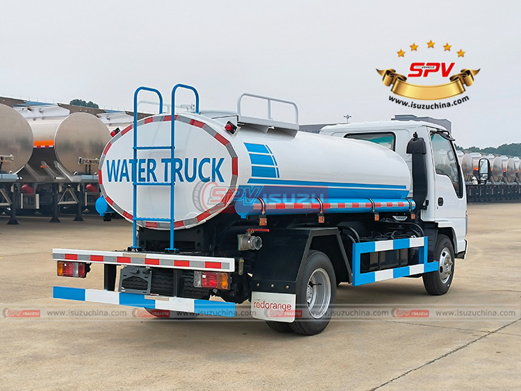 3,000 Litres Water Tanker ISUZU - Right Back Side View