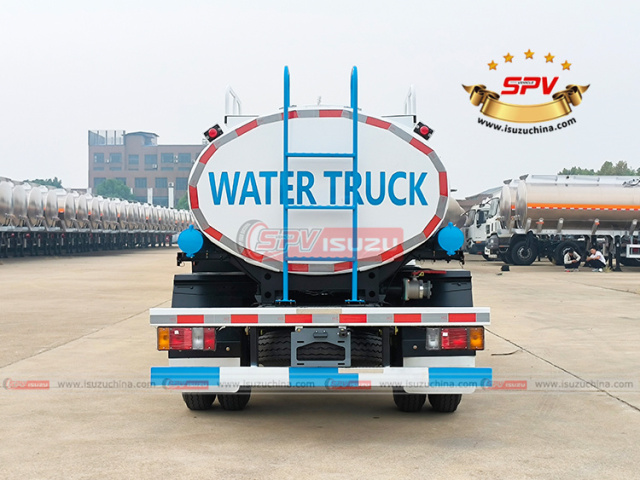 Water Carrying Truck ISUZU