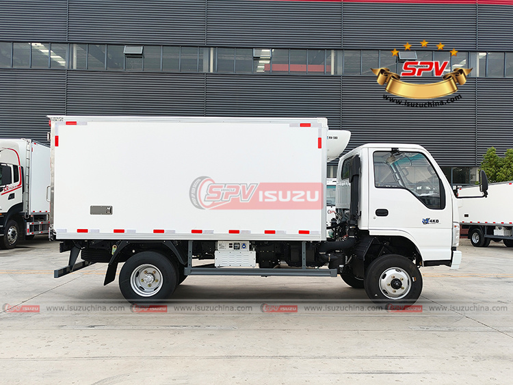 ISUZU Freezer Box Trucks - Right Side View
