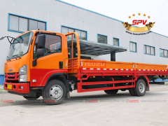 Goods Truck ISUZU NPR