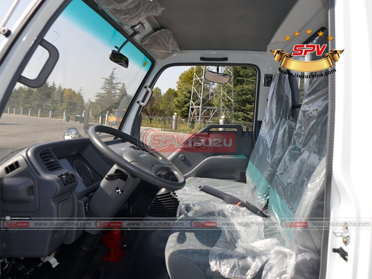 ISUZU ELF Cargo Transporting Truck - Cabin