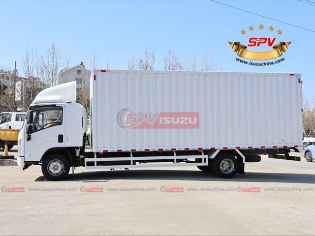 Dry Van Truck ISUZU NPR