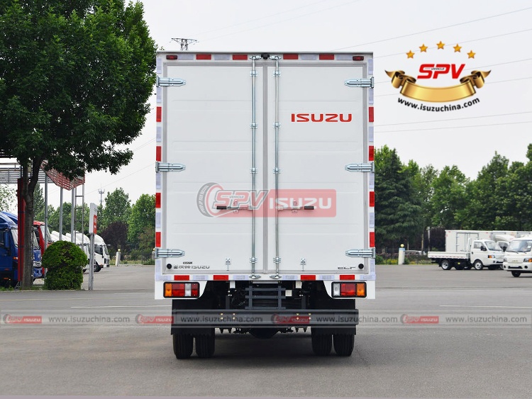 ISUZU KV100 Rearside Van Truck - Rear Side