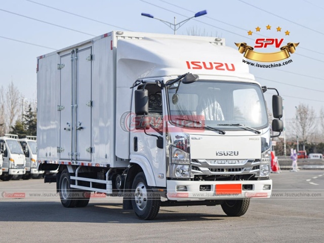 Commercial Truck ISUZU