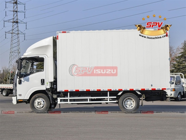 Commercial Truck ISUZU