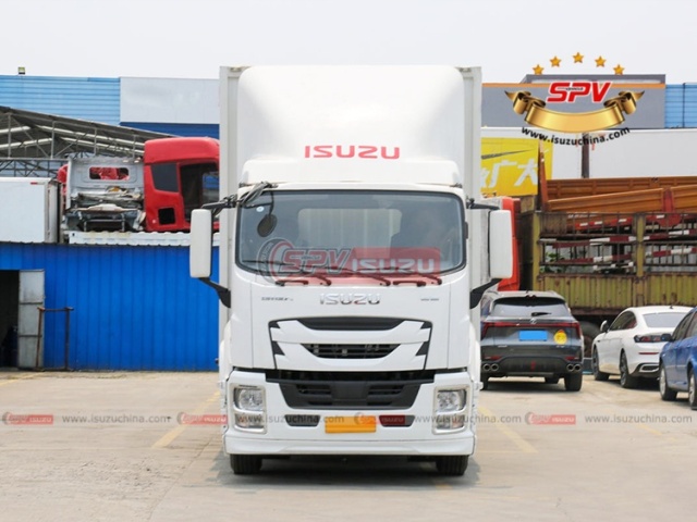 Van Truck ISUZU GIGA