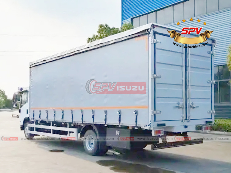 ISUZU Curtainsider Vehicle - Rear Left Side