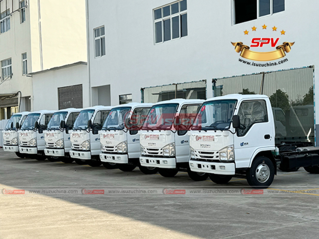 ISUZU 100P Chassis