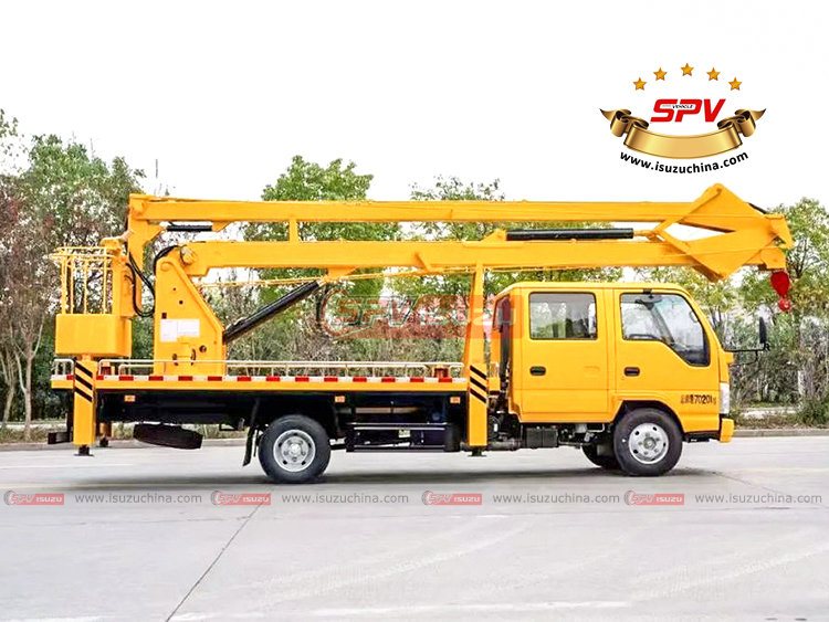 Aerial Platform Truck ISUZU - Right Side