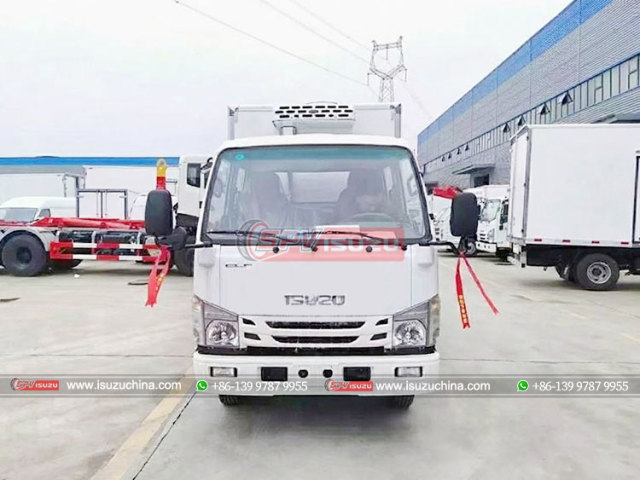 Double Rows Reefer Truck ISUZU