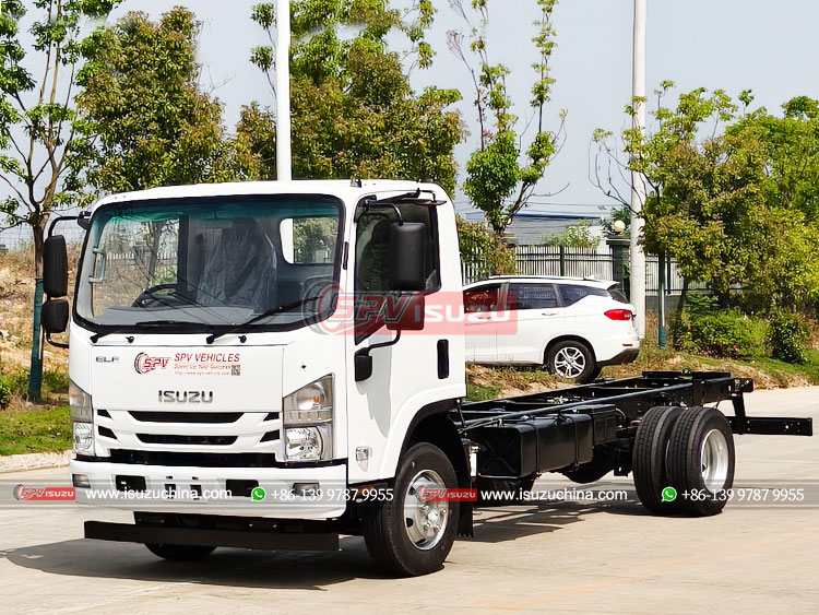 ISUZU 700P Single Row RHD - Front Left Side