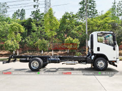 ISUZU 700P RHD
