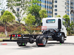 ISUZU 700P RHD