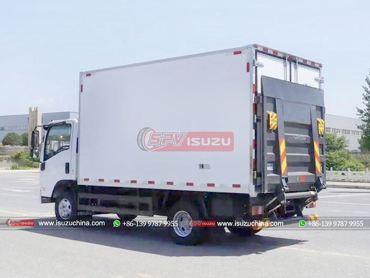 ISUZU KV600 With Hydraulic Tailgate - Rear Right Side