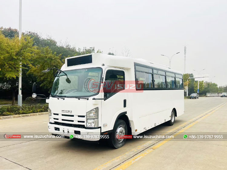 ISUZU N-series Coach Bus - Front Left Side