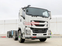 ISUZU 8X4 GIGA Chassis