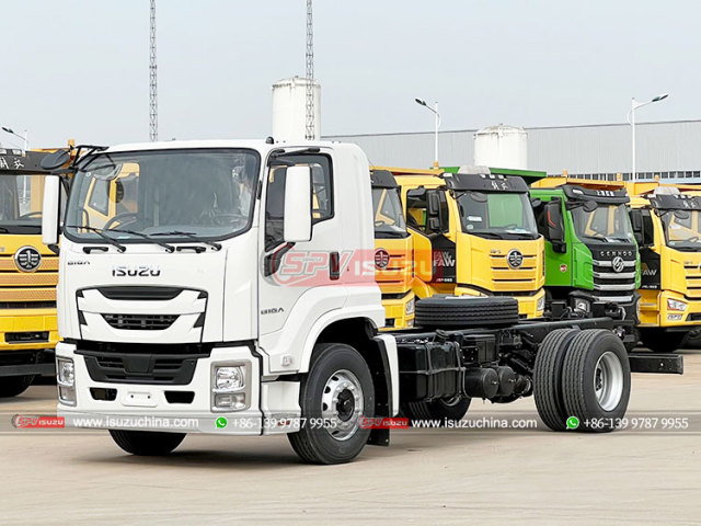 ISUZU 4X2 GIGA Chassis