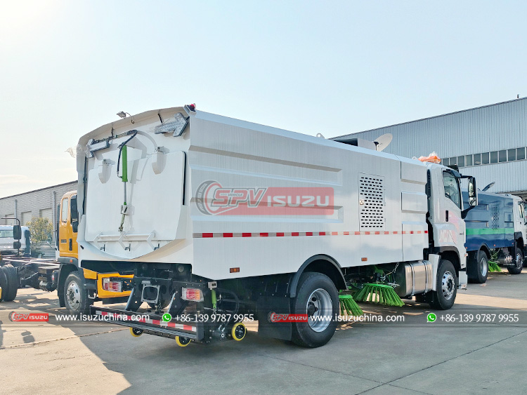 ISUZU 6 Wheeler GIGA Road Sweeper - Rear Left Side
