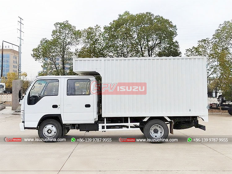 ISUZU Cargo Hauling Van Truck - Right Side