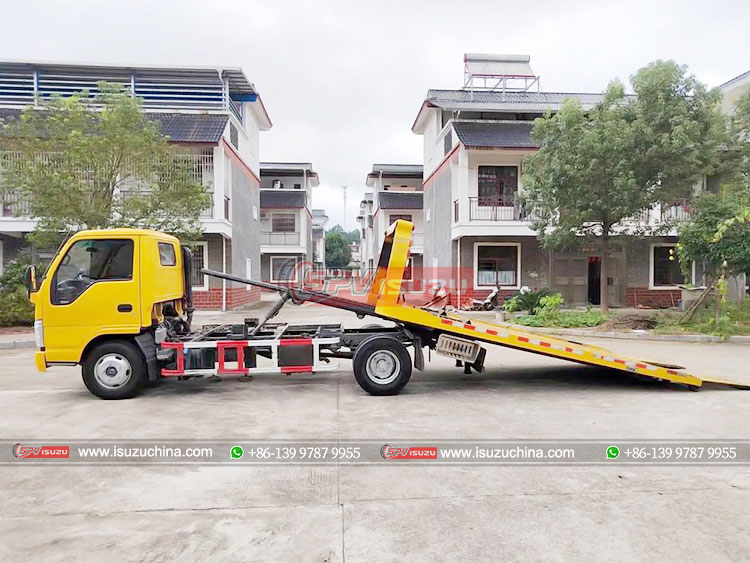 ISUZU 100P Flatbed Tow Truck - Left Side