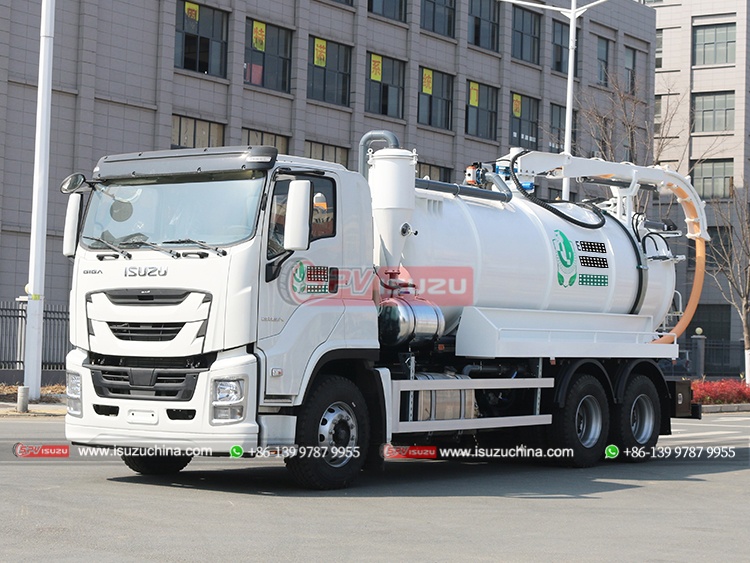 Combined Vacuum Jetting Truck ISUZU 6X4 - Left Front Side