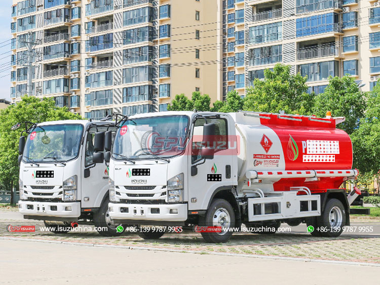 ISUZU 700P Fuel Tank Truck - Front Left Side